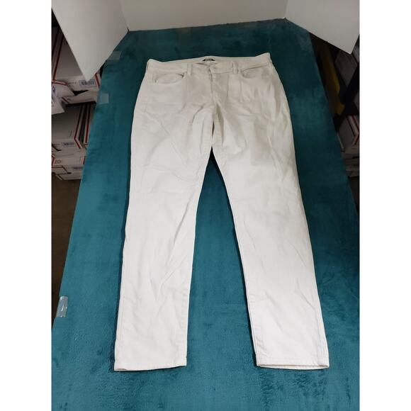 American Eagle Jeans Size 12 Womens White Denim Stretch Pants Mid Rise Jegging - Picture 2 of 13